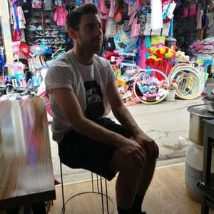 Meet your Posher, Erik